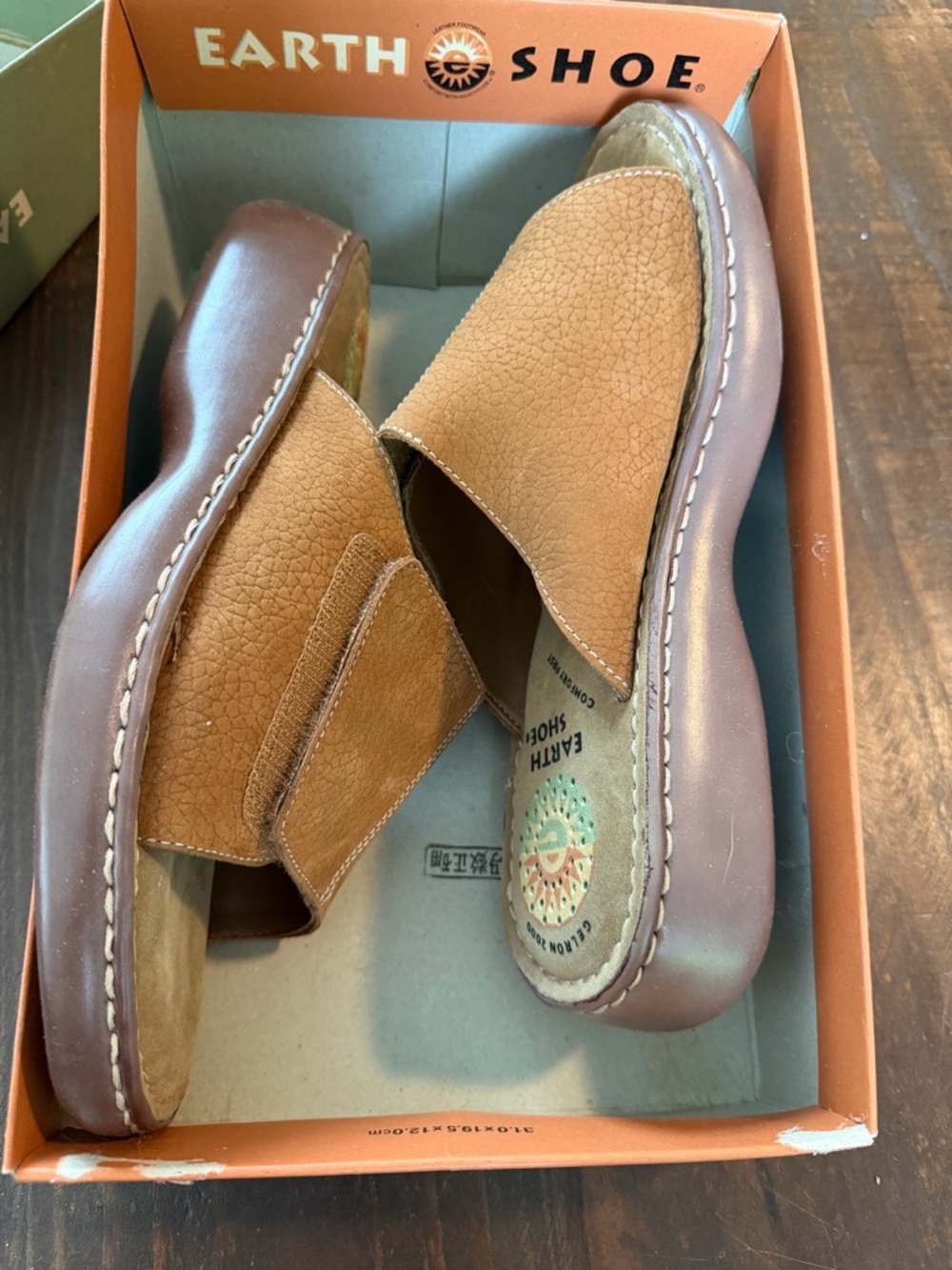 Earth Shoe Pecan Brown Leather Slide Sandals - 9.5W - Picture 5 of 11